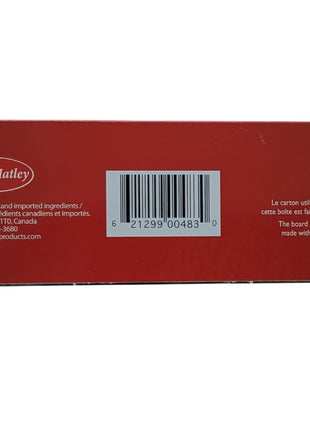 Side panel of the maple cookie package showing the Canadian origin statement, UPC barcode and recycled packaging information. The 400 g maple cream cookies are made in Canada from domestic and imported ingredients, and the box is made with 100% recycled fibre.